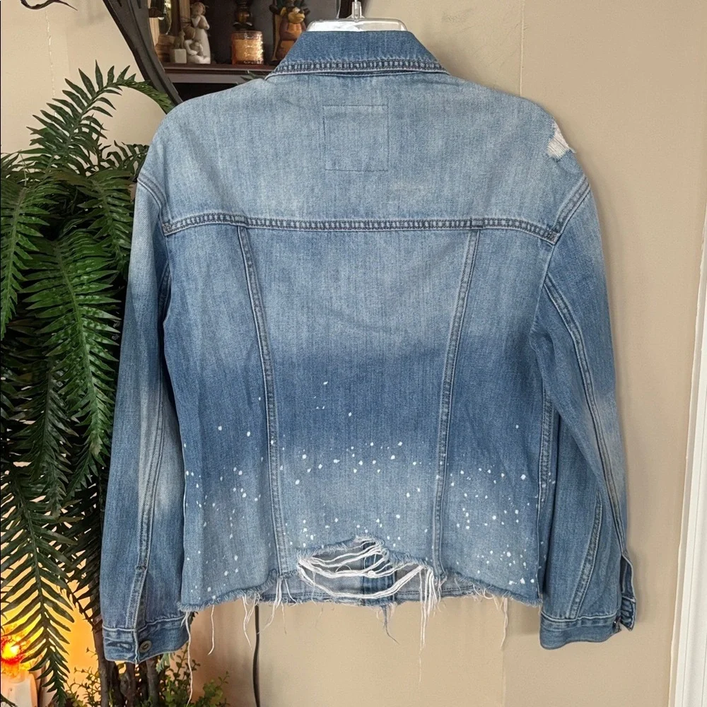 Hollister Distressed Light Blue Wash Raw Hem Splatter Dotted 100% Cotton Cali
